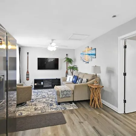 Cozy Newly Remodeled 1 Bedroom Townhm Near Disney